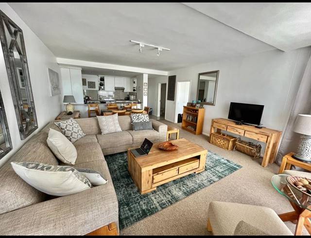 1 BEDROOM PROPERTY TO RENT IN DOLPHIN BEACH